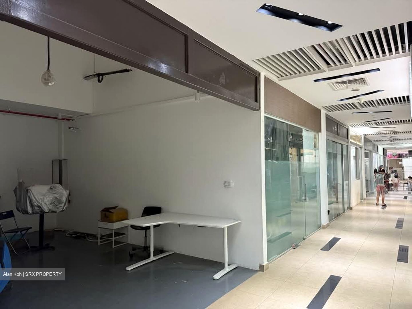 Space @ Kovan (D19), Retail #568278011